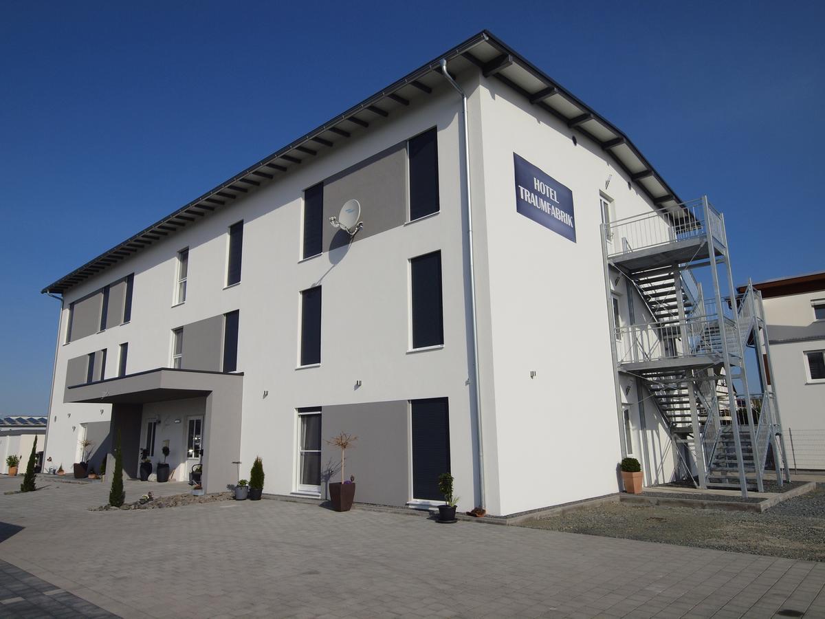 梦想工厂酒店 Büttelborn 外观 照片